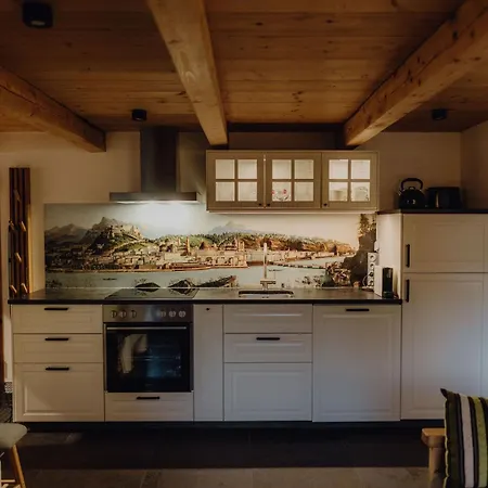 Im Obstgarten בקתה *