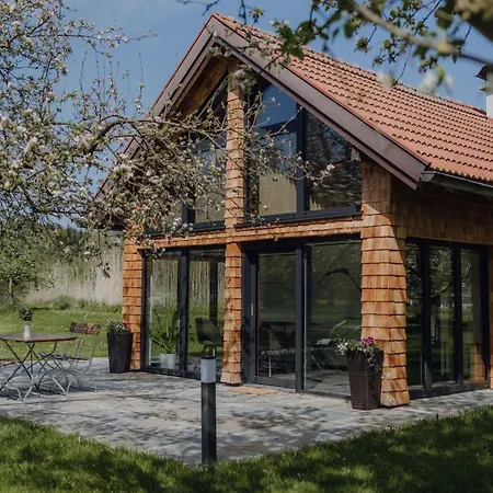 Im Obstgarten Horská chata