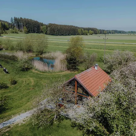Im Obstgarten Horská chata *