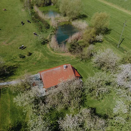 Chalet Im Obstgarten