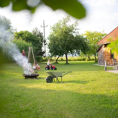 Chalet Im Obstgarten *