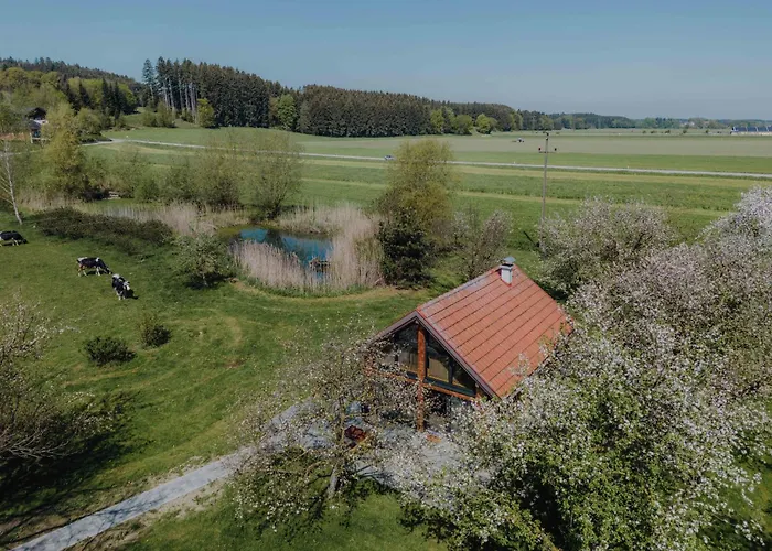 Im Obstgarten Alpstuga *
